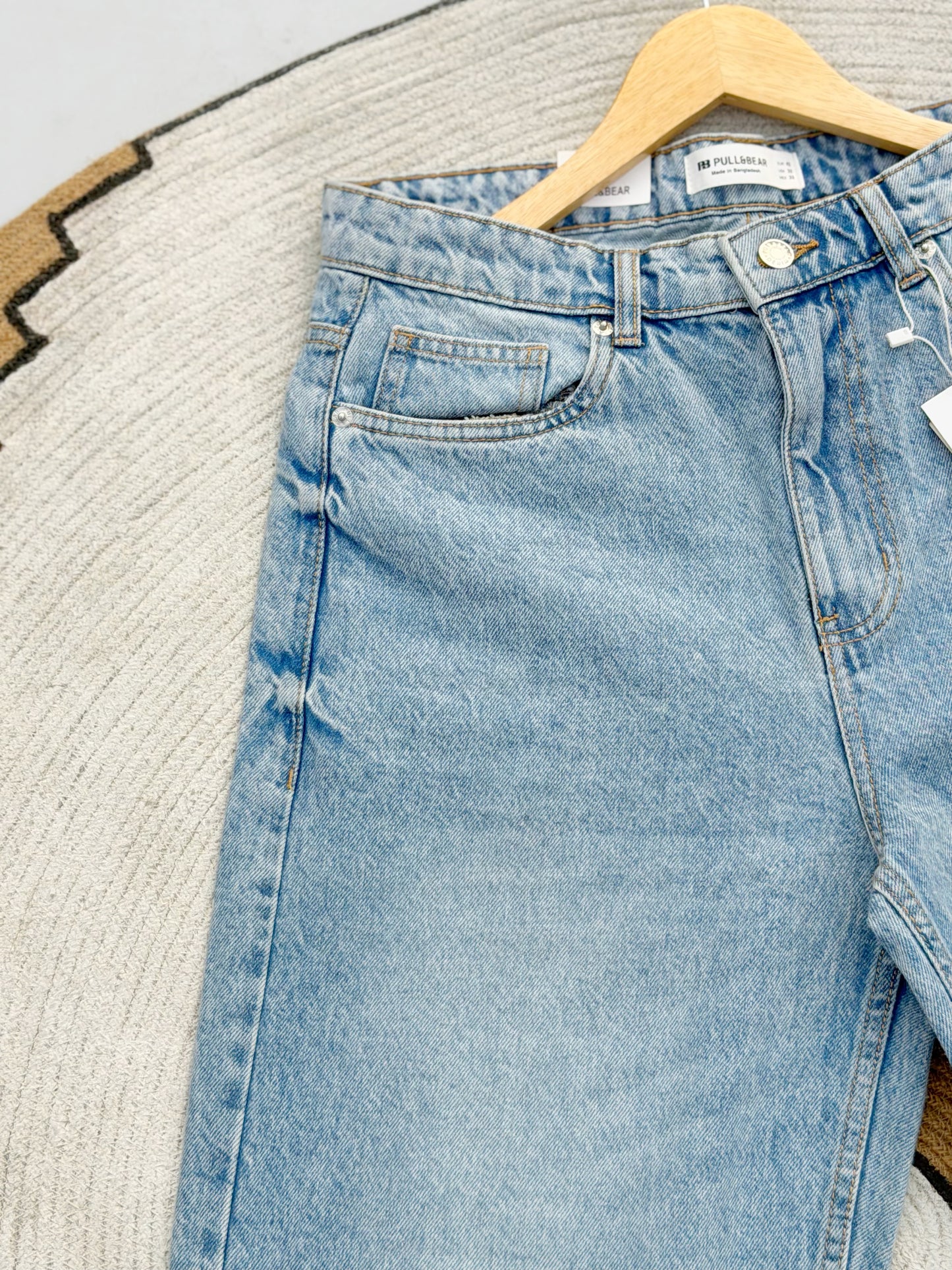 Baggy-Fit Light Wash Denim Pant