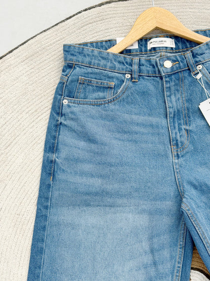 Baggy-Fit Mid Blue Denim Pant