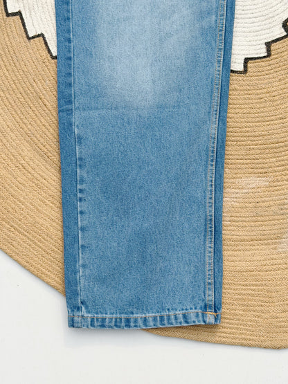 Baggy-Fit Mid Blue Denim Pant